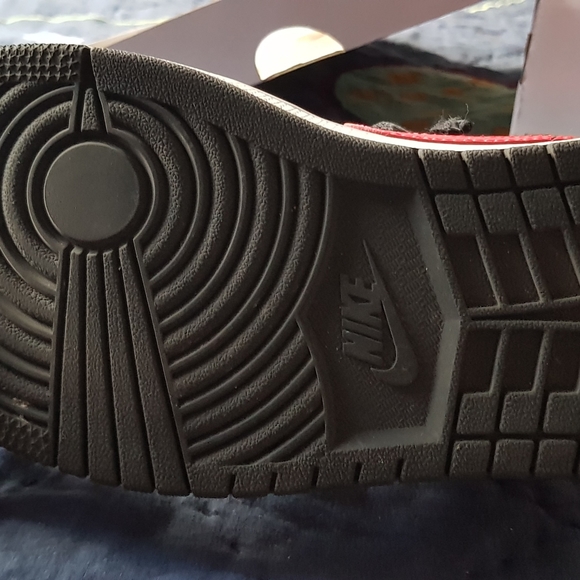 Leather Nike Jordan woman size 6.5 - Picture 2 of 7